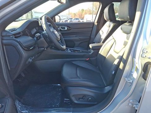 New 2026 Jeep Compass Limited AWD/4WD image 11