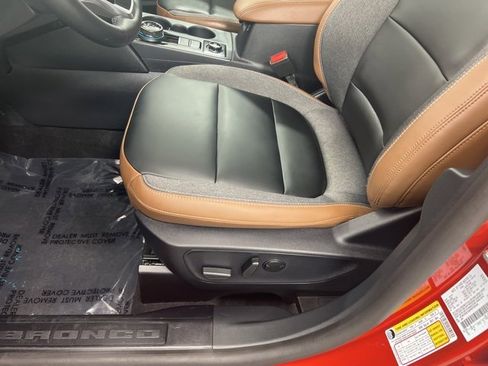 Used 2024 Ford Bronco Sport Outer Banks w/ Tech Package image 16