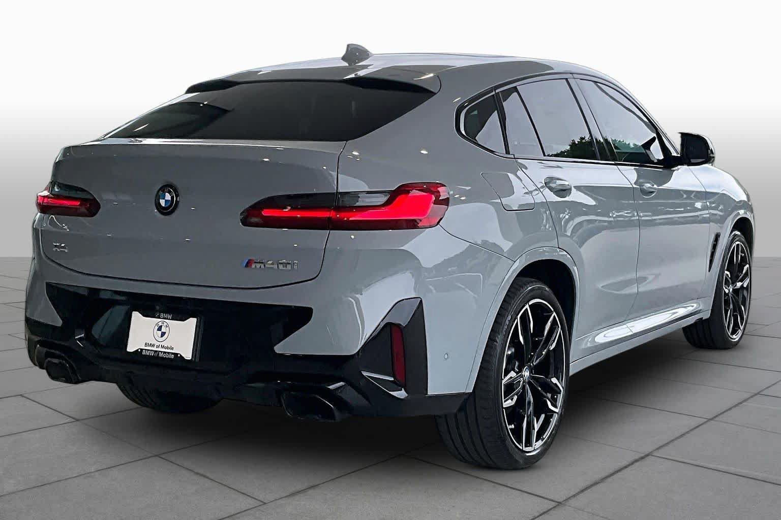 Used 2025 BMW X4 M40i w/ Premium Package AWD/4WD image 12