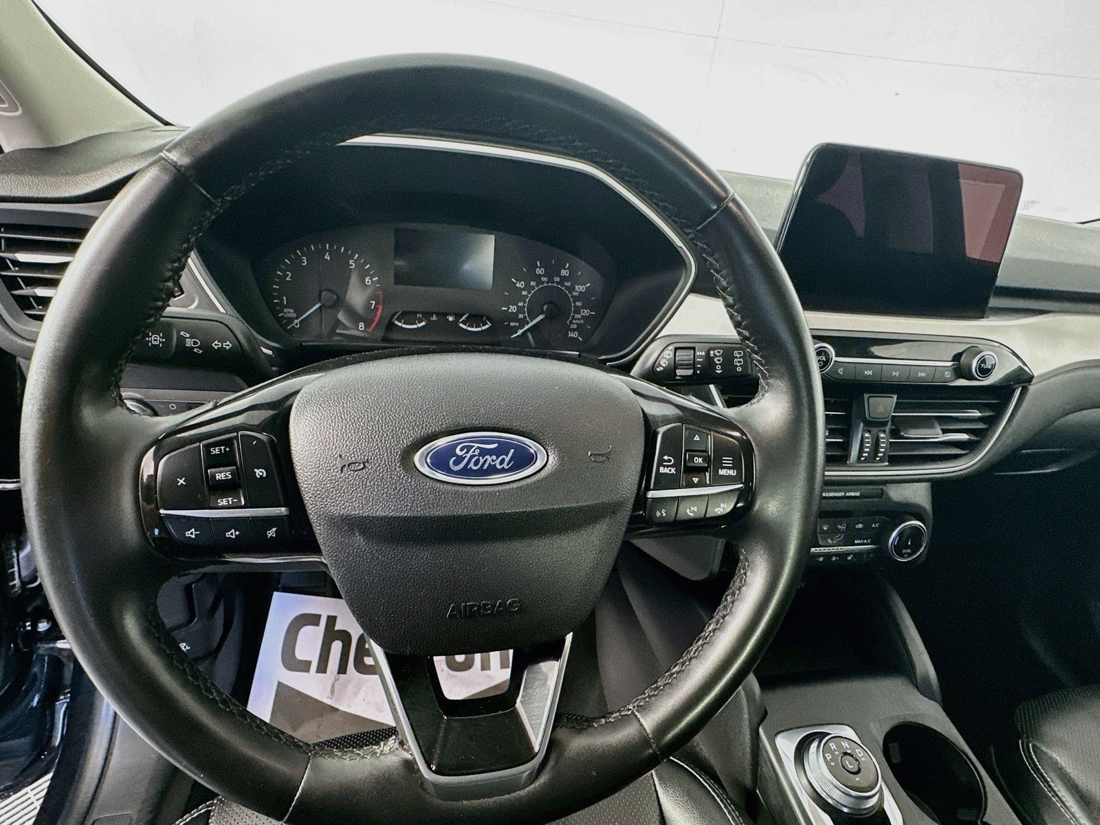 Used 2022 Ford Escape SEL FWD image 11