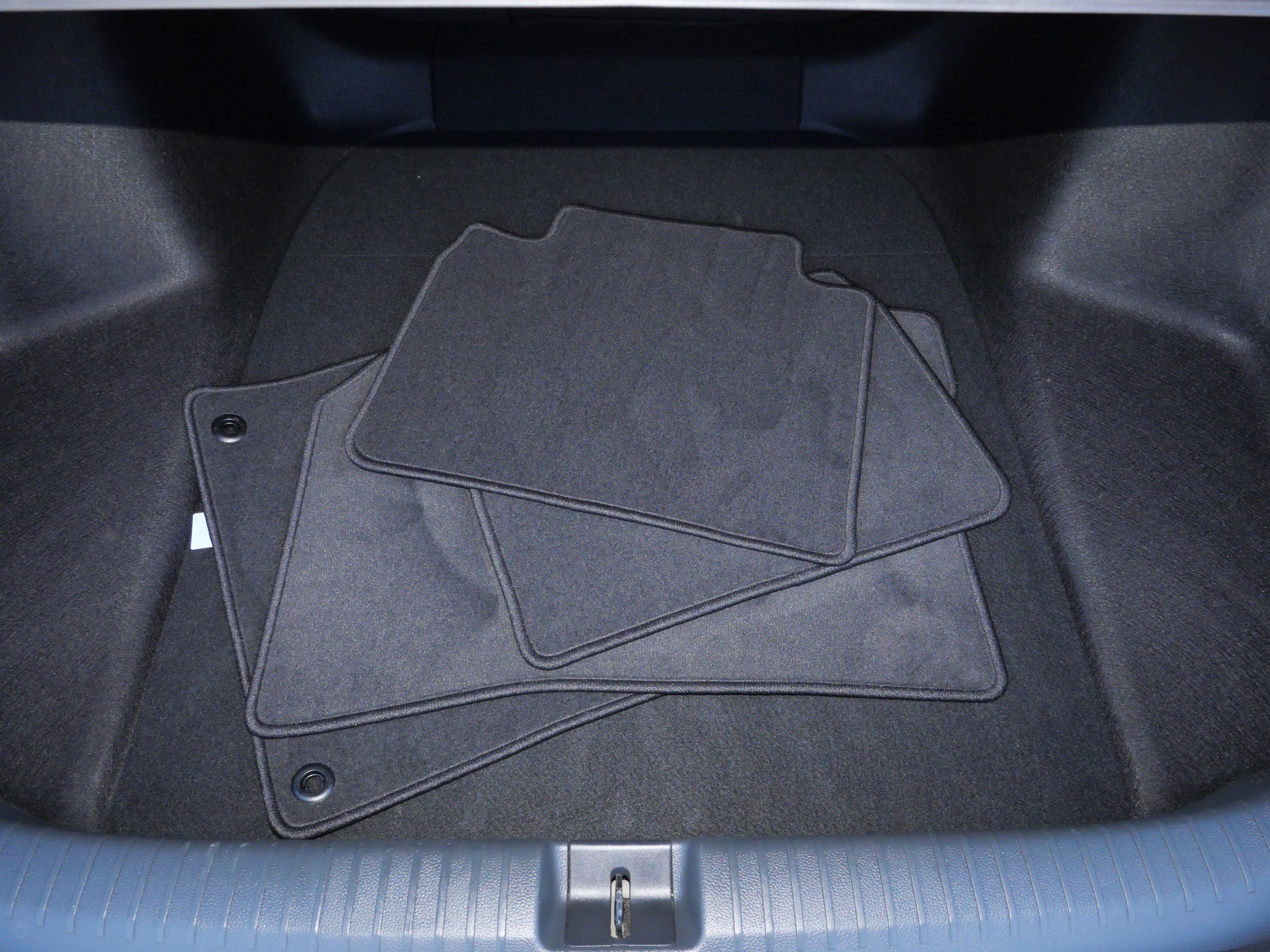 Used 2024 Honda Accord EX-L image 18