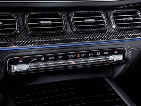 Used 2025 Mercedes-Benz GLE 63 AMG S image 23