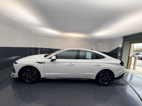 Certified 2025 Hyundai Sonata SEL image 3