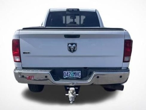 Used 2014 RAM 3500 SLT w/ Luxury Group AWD/4WD image 3