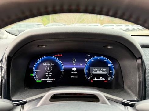 Used 2025 Toyota Camry XLE w/ Premium Plus Package image 17