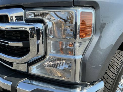 Used 2022 Ford F250 Lariat w/ Lariat Value Package image 14