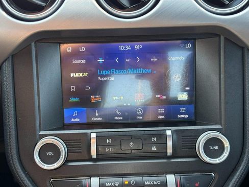 Used 2022 Ford Mustang GT Premium w/ Equipment Group 401A RWD image 20