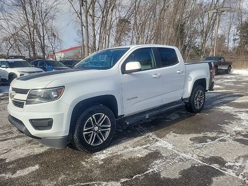 Used 2019 Chevrolet Colorado W/T w/ Custom Special Edition image 2