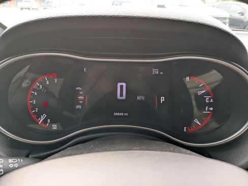 Used 2019 Dodge Durango SXT AWD/4WD image 5