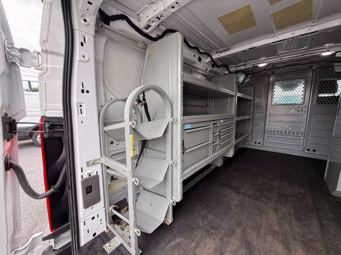 Used 2020 Ford Transit 150 Low Roof RWD image 30