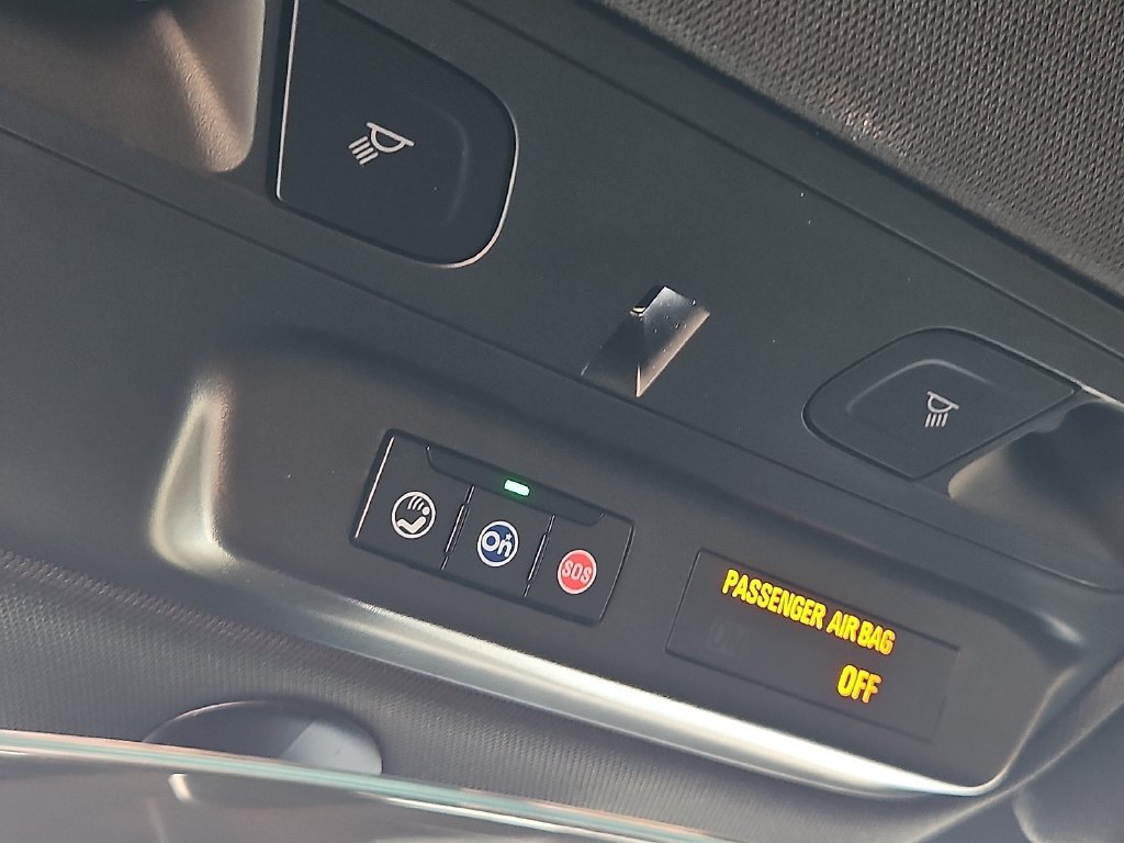 Used 2021 Chevrolet Camaro SS RWD image 20