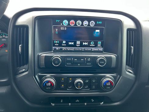 Used 2017 Chevrolet Silverado 1500 LT w/ All Star Edition AWD/4WD image 20