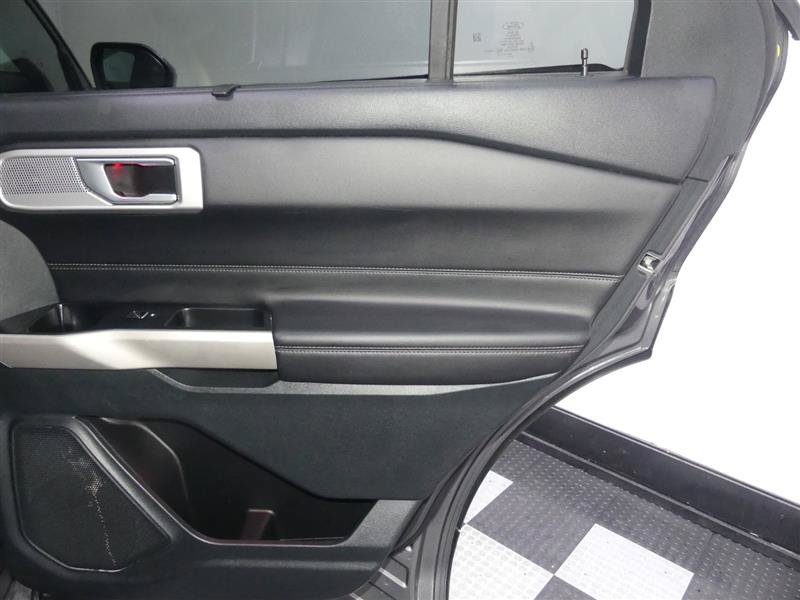 Used 2023 Ford Explorer Limited RWD image 23