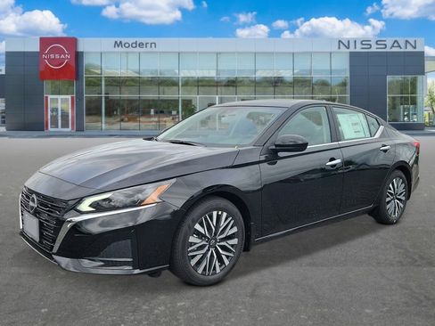 New 2026 Nissan Altima 2.5 SV FWD image 1
