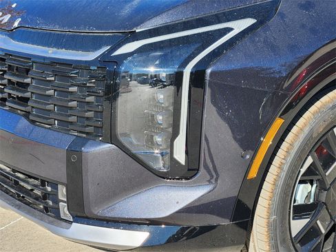 New 2026 Kia Sportage SX image 6