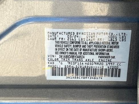 Used 2024 Nissan Sentra SV FWD image 39
