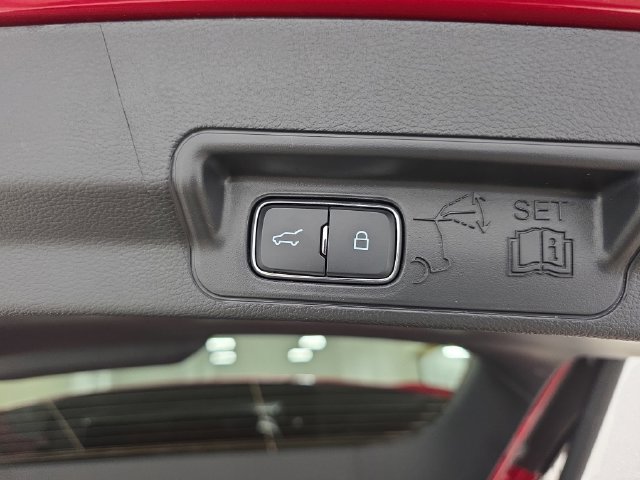 Used 2026 Ford Explorer ST-Line w/ ST-Line Street Pack AWD/4WD image 34
