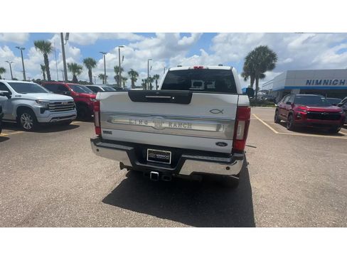 Used 2020 Ford F250 King Ranch w/ King Ranch Ultimate Package AWD/4WD image 3