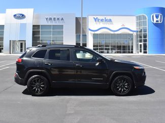 Used 2016 Jeep Cherokee Sport image 1