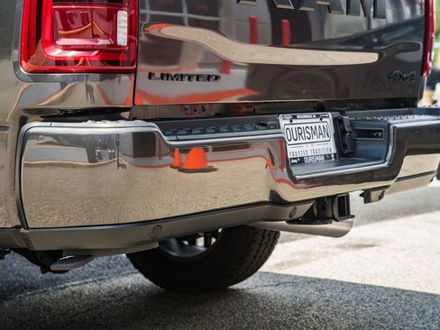 New 2026 RAM 2500 Limited AWD/4WD image 10