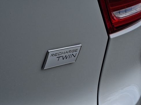 Certified 2023 Volvo XC40 Recharge Ultimate AWD/4WD image 34