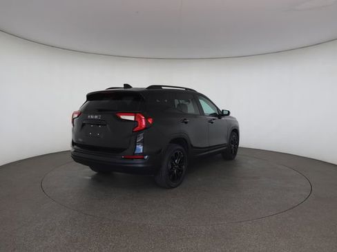 Used 2022 GMC Terrain SLE w/ Driver Convenience Package FWD image 22