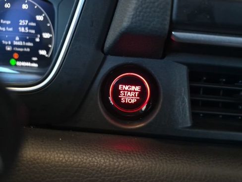 Certified 2023 Honda Pilot Elite image 25