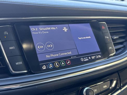 Used 2022 Buick Enclave Avenir w/ Avenir Technology Package image 17