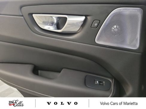 Used 2019 Volvo XC60 T8 R-Design w/ Protection Package Premier AWD/4WD image 16