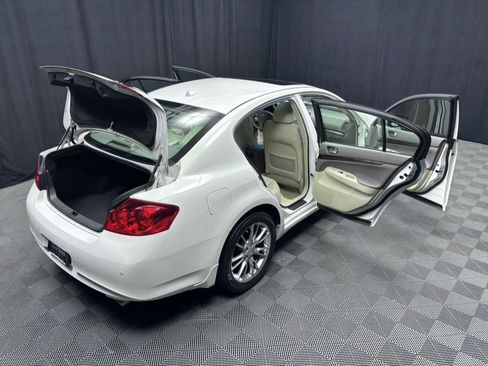 Used 2011 INFINITI G37 x Sedan w/ Premium Pkg image 20