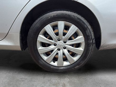 Used 2012 Toyota Corolla LE FWD image 22