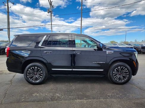 Used 2026 GMC Yukon Elevation AWD/4WD image 6