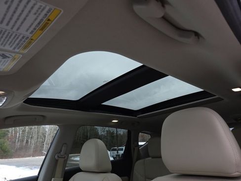 Used 2019 Nissan Murano Platinum image 95