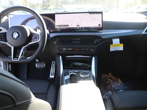 Certified 2025 BMW 430i Coupe w/ M Sport Package image 28