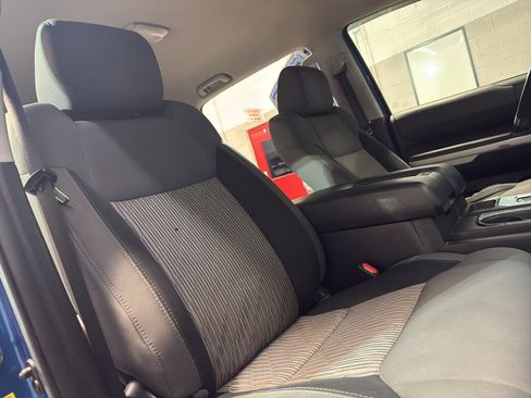 Used 2017 Toyota Tundra SR5 w/ SR5 Upgrade Package image 21