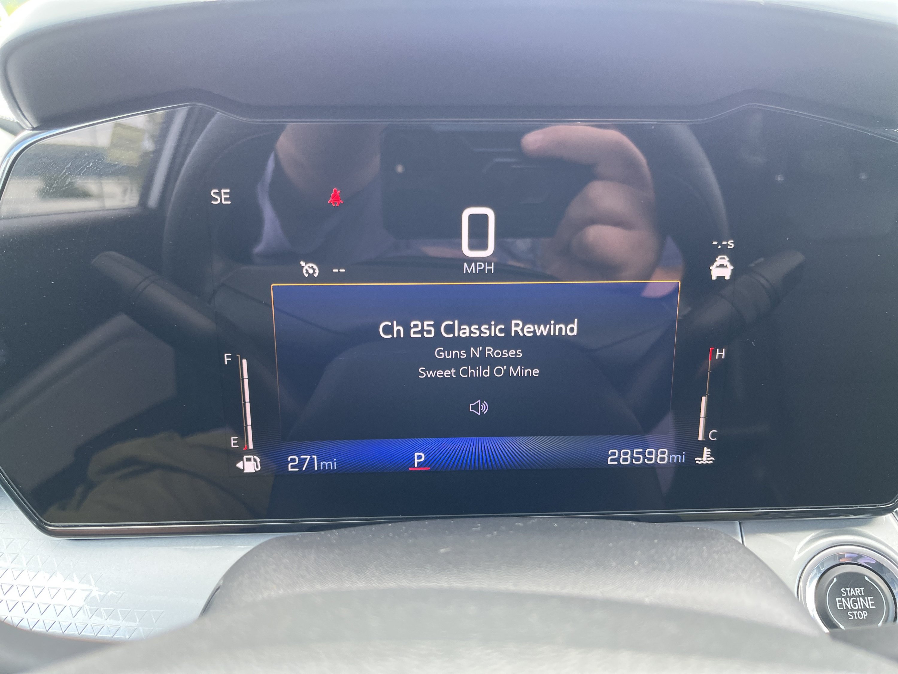 Used 2025 Chevrolet Trax LT FWD image 20