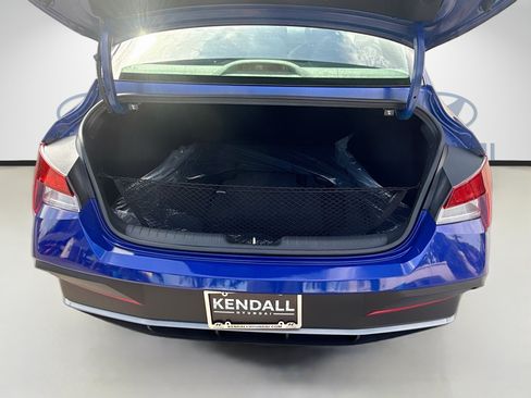 Certified 2026 Hyundai Elantra Sport FWD image 23