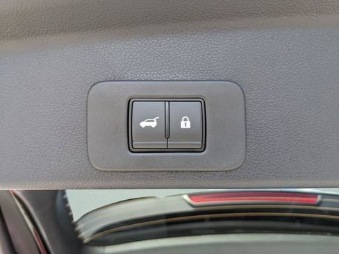 New 2025 Nissan Murano SL image 17