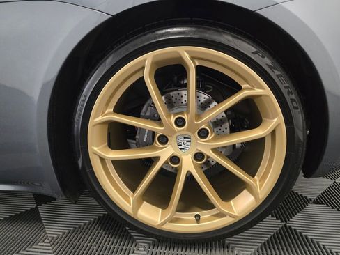 Certified 2025 Porsche 718 Cayman RWD image 22