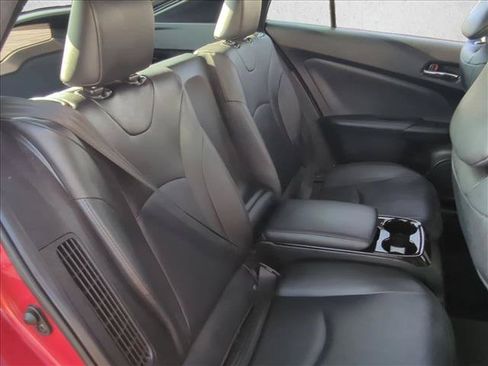 Used 2019 Toyota Prius Prime Premium FWD image 19