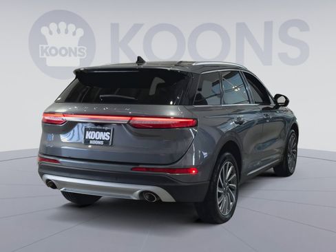 Used 2024 Lincoln Corsair Reserve w/ Equipment Group 201A image 11