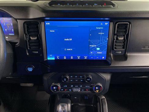 Used 2021 Ford Bronco First Edition image 24