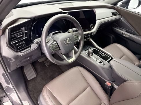 Used 2026 Lexus TX 350 FWD w/ Technology Package image 9