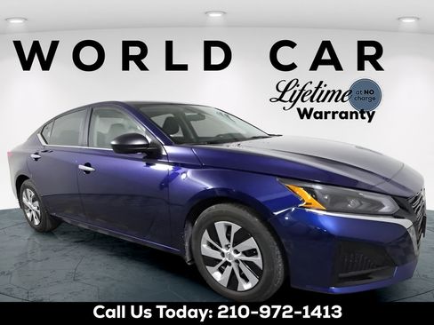 Used 2024 Nissan Altima 2.5 S FWD image 1