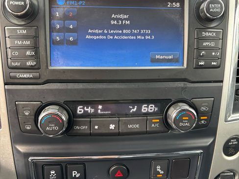 Used 2017 Nissan Titan SV image 11