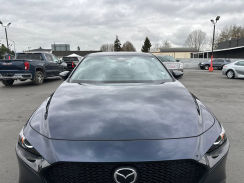 Certified 2025 MAZDA MAZDA3 s Sport image 23