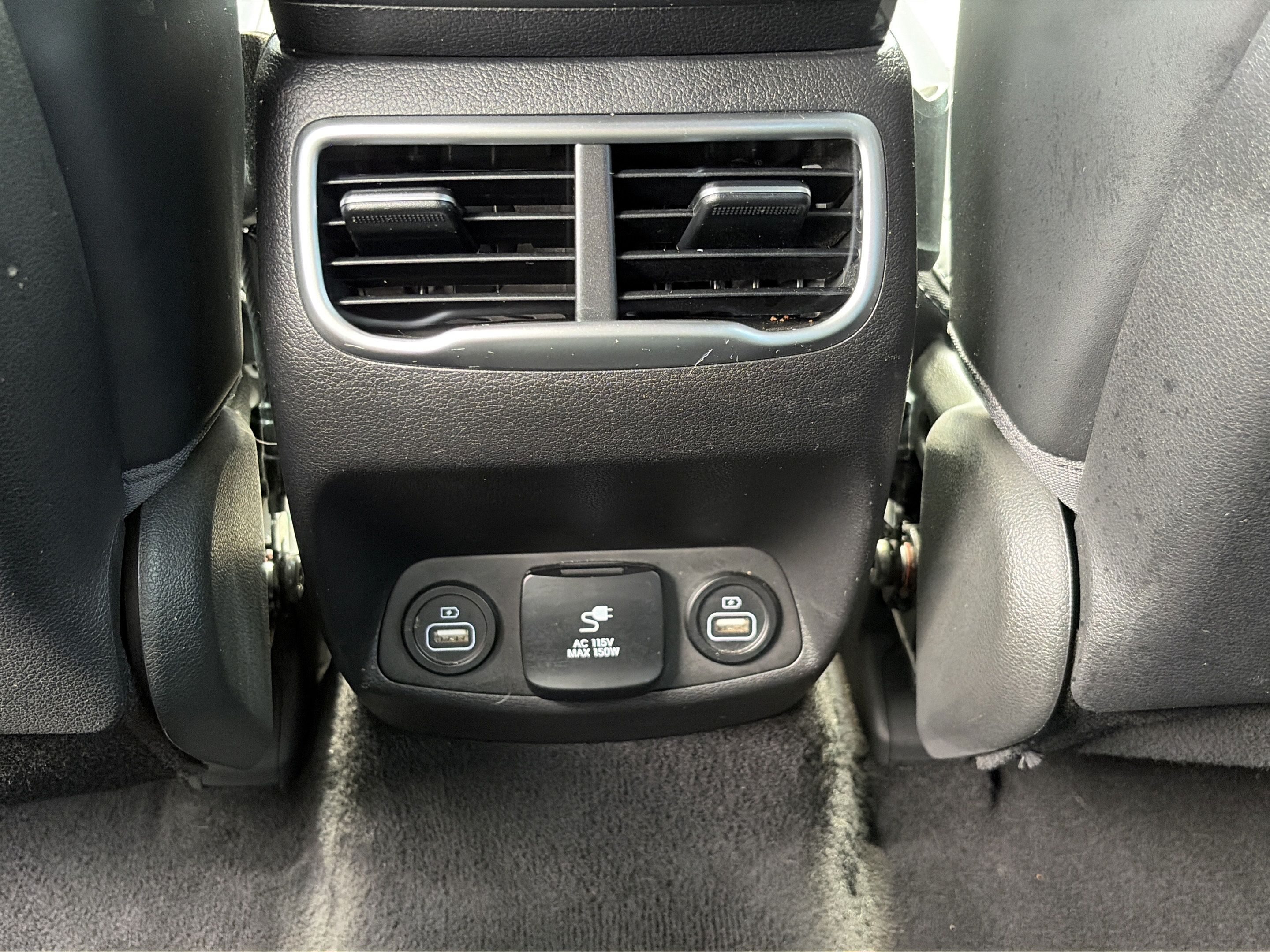 Used 2023 Hyundai Santa Fe Calligraphy AWD/4WD image 11