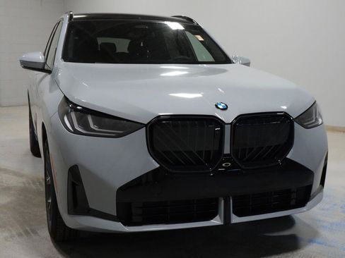 New 2026 BMW X3 xDrive30i w/ Premium Package AWD/4WD image 16