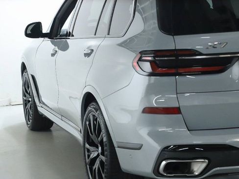 Certified 2024 BMW X7 xDrive40i w/ M Sport Package image 6