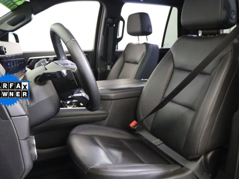 Certified 2025 Chevrolet Tahoe LT AWD/4WD image 22